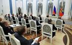 Putin, Ayağının Tozuyla Kurmaylarıyla Değerlendirme Toplantısı Yaptı