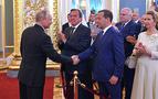 Putin yola Medvedev ile devam etme kararı aldı
