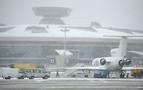 Moskova‘da yoğun kar yağışı yüzünden onlarca uçuş iptal edildi