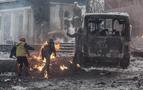 Kiev'de protestolar dinmiyor, 3 ölü var