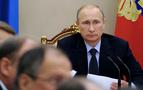 Putin: İnternete herhangi bir sınırlama gündemimizde yok