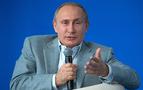 Putin: İnternette mümkün olduğu kadar az sınırlama olmalı