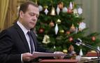 Medvedev, Türk işçi çalıştırabilecek şirketlerin listesini onayladı