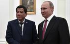 Rusya gizlemek istedi ama Duterte açıkladı: 5 bin Kalaşnikof hediye