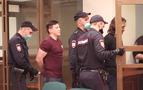 Rusya’da muhalif gazeteciye kumpas kuran polislere hapis cezası