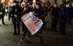 Rusya'da savaş karşıtı protestolarda çok sayıda kişi gözaltına alındı