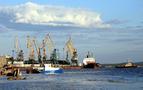 Rusya’dan gelen tonlarca ayçiçeği yağı yüklü gemi İstanbul a ulaştı
