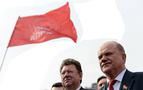 Zyuganov: Kiev Slavyansk'ta halkına karşı suç işliyor