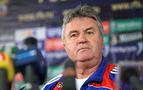 Rus basını:  Hiddink Türkiye ile Rusya'nın yarı fiyatına anlaştı