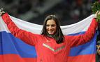 Rus bayan atlet İsinbayeva tekrar spora dönüyor