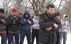 Moskova’da “Mekke” takımı maç öncesi dua edip namaz kılıyor