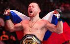 Rus Dövüşçü Hafif Siklet Boks Dünya Şampiyonu Oldu