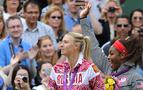Serena Williams: Şarapova ile oynamak hoşuma gidiyor