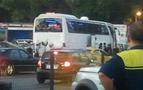 Spartak Moskova'nın otobüsü taşlandı
