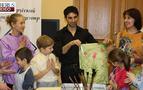 Türk-Rus Kültür Merkezi’nden Rus engelli çocuklara Ebru dersi