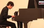 Piyanist Tambi, Rusya’da ikinci tura yükseldi