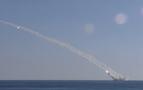 Rusya, IŞİD’i denizaltından fırlatılan füzelerle işte böyle vurdu - VİDEO