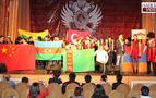 Türk, Azeri ve Ermeni öğrenciler birlikte sahne aldı