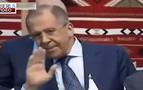 Lavrov, internet kullanıcılarına öpücük gönderdi
