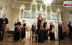 Mimar Sinan Oda Orkestrası Rusları büyüledi