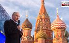 Putin, Kırım için Kızıl Meydan’da konsere katıldı