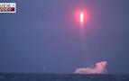 Rusya, nükleer denizaltısından balistik füze fırlattı