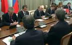 Erdogan meets Putin in Moscow - видео Новости и Политика
