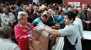 Rusların yarısı 1998 krizinin tekrarlanmasından korkuyor