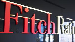 Fitch, Rusya ekonomisi büyüme tahminini yukarı çekti