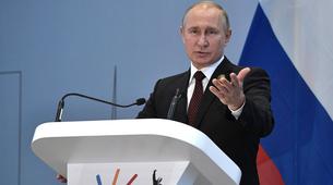 Putin: Rusya dolardan vazgeçmeyecek