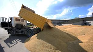 Rusya, İran’a petrol karşılığı tahıl sevkiyatına başladı