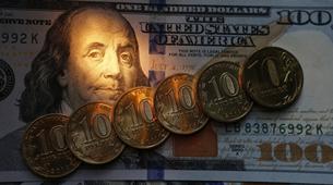 Merkez Bankası izin vermedi, Rusya’da dolar 53,44 ruble oldu