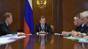 Medvedev: Ekonomide zorluklar var, ancak kötü senaryo gerçekleşmedi