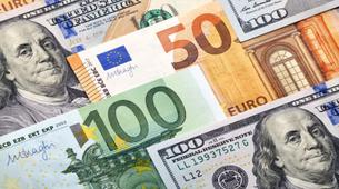 Rusya'da Dolar Kuru Resmi Olarak 79 Ruble Altına Geriledi
