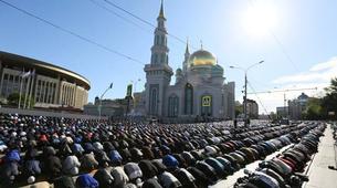 Bayram Hazırlıkları: Moskova’da namaz için 48 yer tahsis edildi