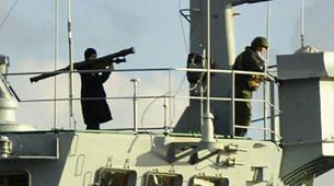 Kriz çıkaran Rus savaş gemisi yine boğazdan geçti