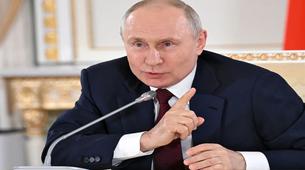 FT: Putin, döviz kontrollerini sıkılaştırmak için acil toplantı yapacak