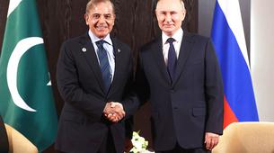 Pakistan Başbakanı, Bölgesel Gerilim Nedeniyle Rusya Ziyaretini Erteledi