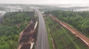 Putin, Kazan ile Yekaterinburg Otoyolunun Yeni Bölümünü Açtı
