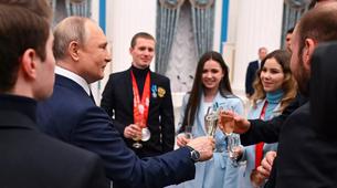 Putin: Sporda Rusya için dost olmayan ülke yok