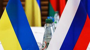 Putin Ukrayna'da Paskalya Ateşkesi İlan Etti