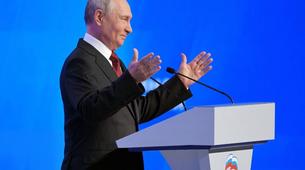 Putin'den Barış Görüşmelerine Sert Tepki: Kiev'in Önerileri Egzotik ve Kabul Edilemez