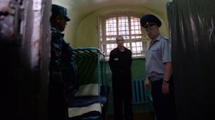 Rusya’da 23 mahkum bileğini keserek intihar etmek istedi