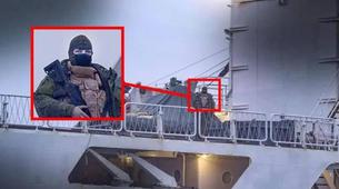 Rus 'Gölge Filosu' Tankerlerini Silahlı Askerler koruyor