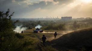 Rus Ordusu Slavyansk Şehrine Giriyor