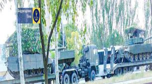 Rus Ordusu Zaporijya ve Donetsk'in Kuzeyine Askeri Yığınak Yapıyor