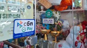 Rus Turistlere Türkiye'de QR Kodlu Ödeme Şoku