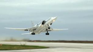 Rusya'da Tu-22M3 Bombardıman Uçağı Düştü