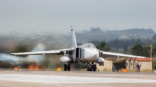 Suriye'de Rus Su-24 savaş uçağı düştü