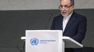 Tahran Rusya ve Çin'i ABD'yi Kınamaya Çağırdı